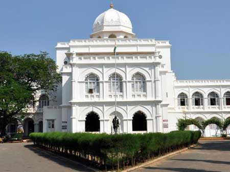 Cabs in Tirupati