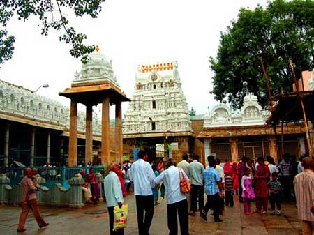 Govindaraja Swami Temple Car Rentals From Tirupati